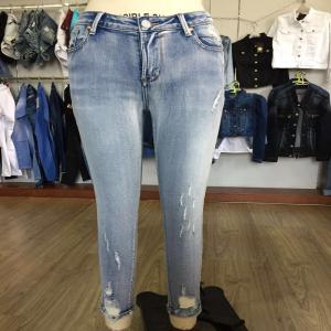 sracadh nigh bleach jeans tanaí WS109057