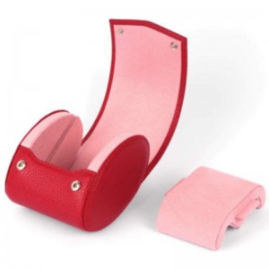 bosca faire leathair bréige