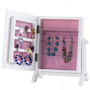 Scáthán ar bharr an bhoird