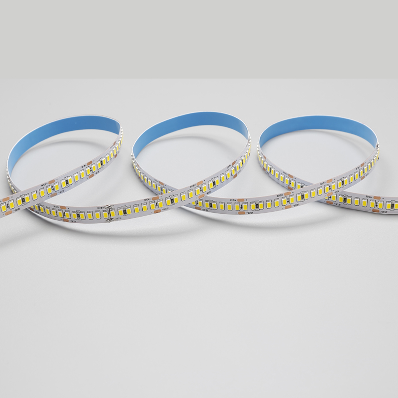Teacht Nua 3 Bliana Barántas DC12V DC24V SMD2835 Ciseal Sraith Dúbailte 3OZ Solas Stripe Solas Solúbtha 240LED an Méadar