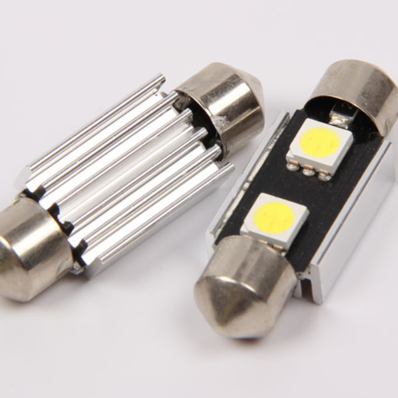 saor ó earráid canbus 5050 2smd 29mm 31ú solas féile faoi stiúir 31mm