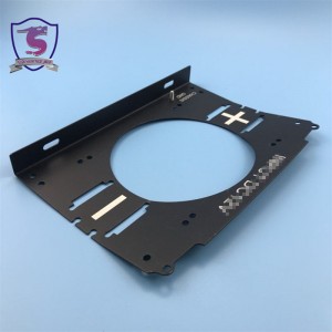 Clúdach miotail leatháin leictreonaigh cruach