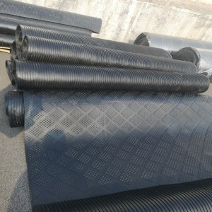 Scuad binne / seid capaill