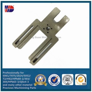 Páirteanna Miotal Alúmanam muilleoireachta deil meaisínithe Déantúsaíocht Cruach Táirgí