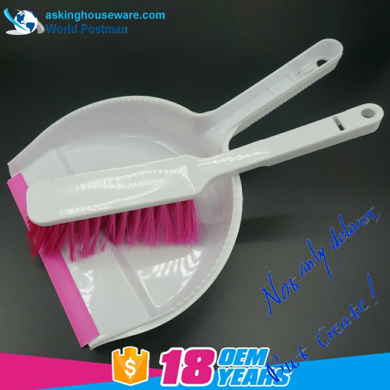 Akbrand Dustpan Brush Broom le Láimhseáil Fada