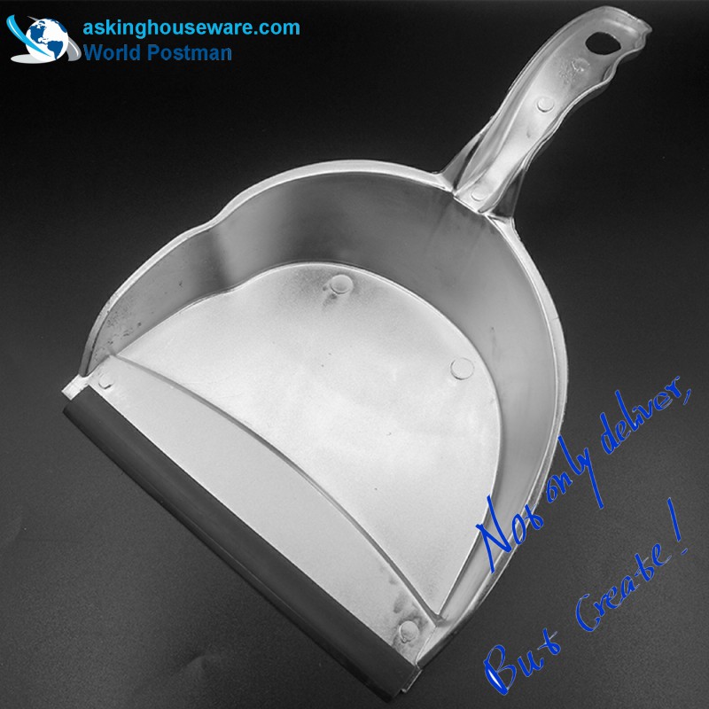 Akbrand Leathchiorcal Scairbh Scuab Dpanpan le Silver Brataithe