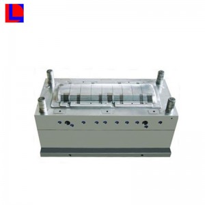 cuid plaisteach déanta ag múnlú múnla plaisteach saincheaptha soláthraí