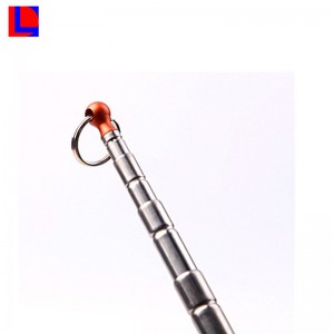 Imreoir te teileascópacha alúmanaim te iniompartha le liathróid chrochta agus geal