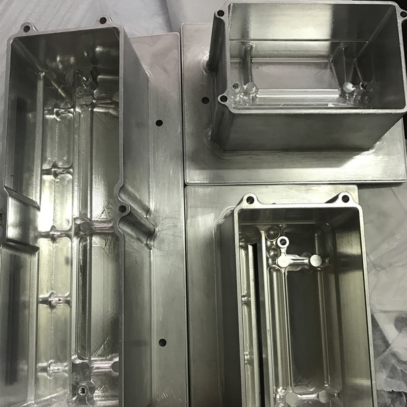 Kohandatud metallilised osad