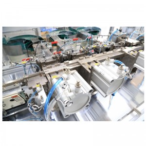 Meaisín cnónna brú isteach go huathoibríoch