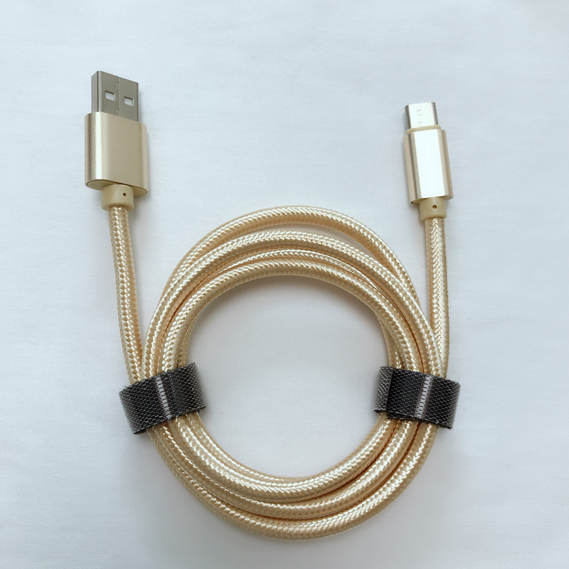 Praghas maith Braided Charging Fast Babhta Cábla Sonraí Alúmanam Tithíochta USB le haghaidh micrea USB, Cineál C, muirear lightning iPhone agus info