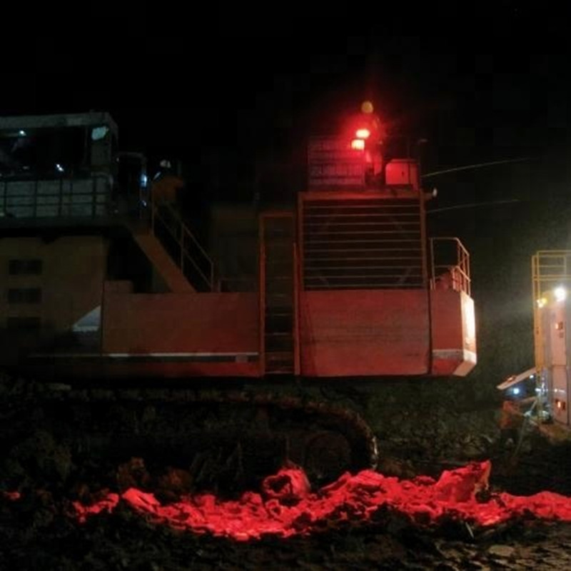 Crane Safet Solas Dearg nó Gorm le haghaidh Trádstórais