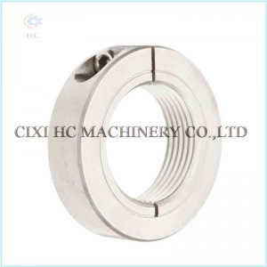 Collar seafta déanta as cruach dhosmálta