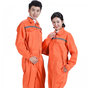 is féidir leat tabhairt faoi thuras saincheaptha d'éadaí oibre go sona sásta