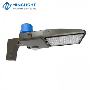 Faoi stiúir Páirceála Lot Light PLB 75W