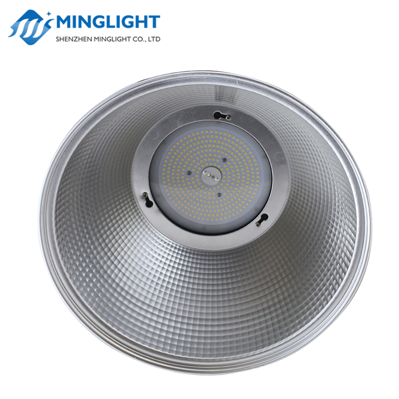 Faoi stiúir Solas Ard-Chuan HBS 240W