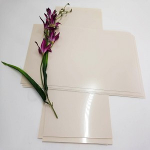 Dath aibreog ardcháilíochta 0.5mm dath bileog poileistir plaisteach plaisteach do throscán