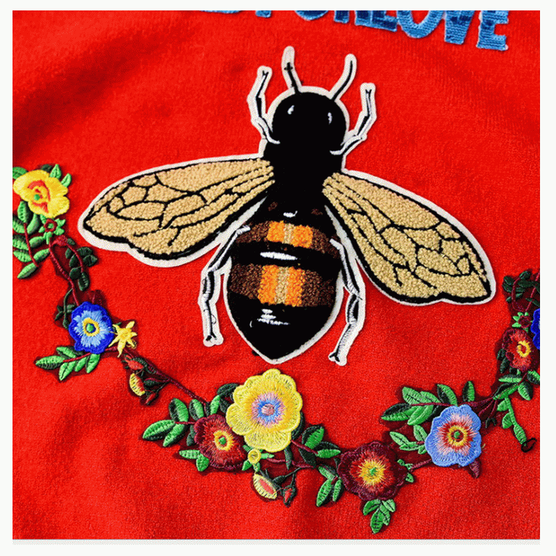 Litreacha an Chustaim Dearadh Knit Bee Litreacha agus geansaí Pullover Flower Patchwork mBan
