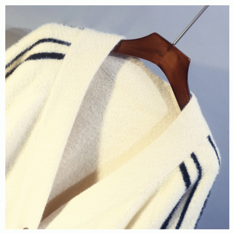 2019 Stripes Minc Scaoilte Scaoilte is Déanaí Jacquard Ladies Cardigan Sweater