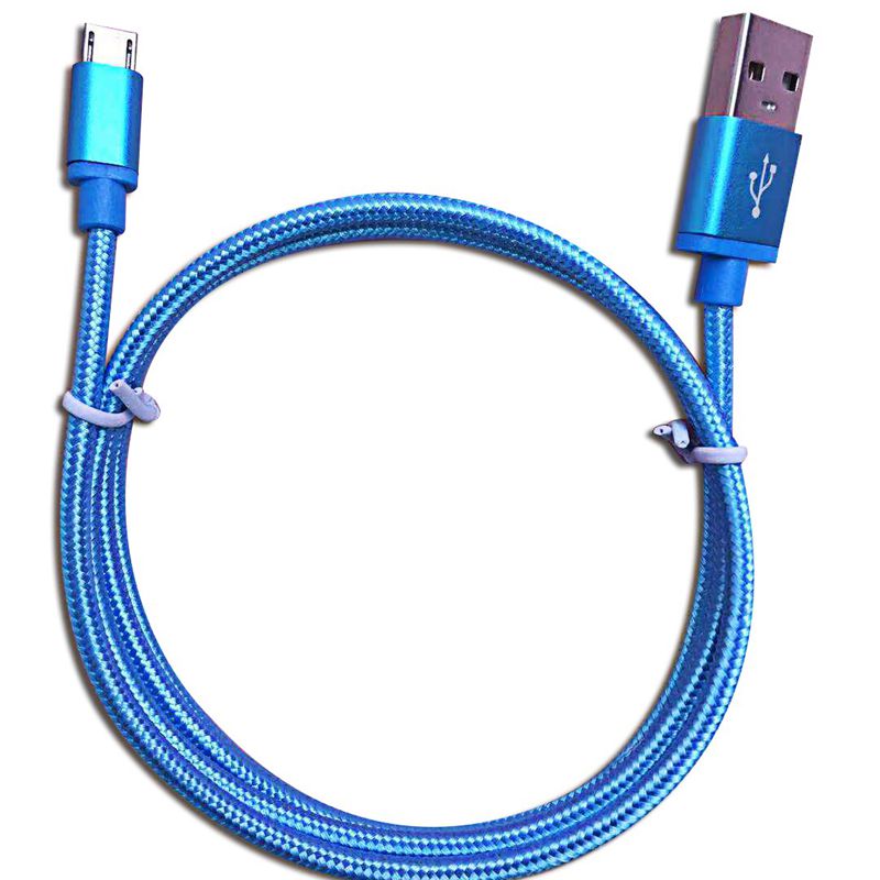 Micrimhilseón brataithe le cábla usb