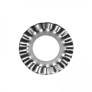 lanna tonnta agus sceana gearrtha cruinn