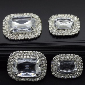 Dearadh Nua Jewelry Bán Galánta Clear Button Rhinestone Aicrileach Button Plaisteach Fuála fuála 9