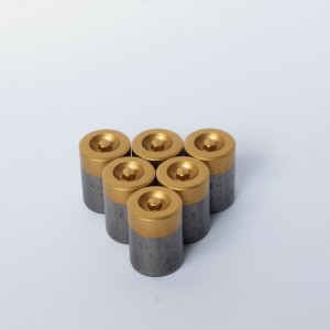 Faigheann ceanglóir bás