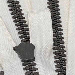 Faisean Dúnta Zipper Plaisteacha Faisean Dúnta RIRI Fiacla péinteáilte Auto-loc le tarraingt eochairphoill 9