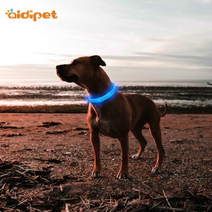 Coiléar athluchtaithe USB uiscedhíonach le collar madra faoi stiúir silicone