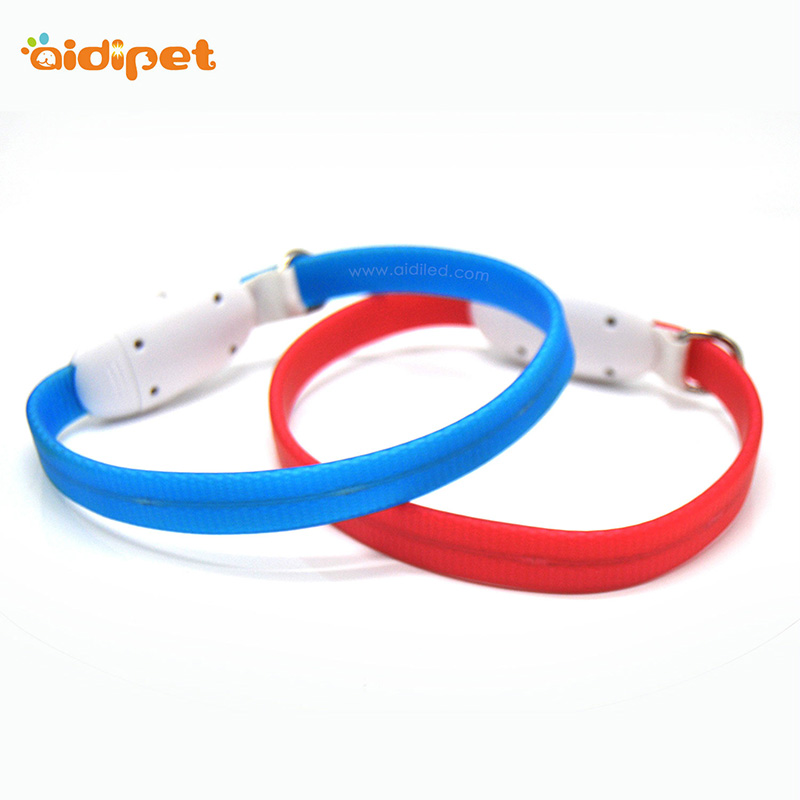 Coiléar athluchtaithe USB uiscedhíonach le collar madra faoi stiúir silicone
