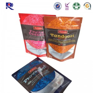 Trükitud ja lamineeritud püstiasendis kotike, millel on selge aken puuviljadele ja puuviljadele