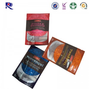 Trükitud ja lamineeritud püstiasendis kotike, millel on selge aken puuviljadele ja puuviljadele