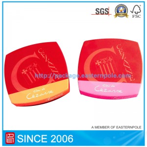 Bosca seacláide dochta só le dearadh saincheaptha