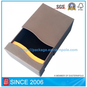 Bosca páipéar cosmaidí lámhdhéanta le cuir isteach cairtchláir