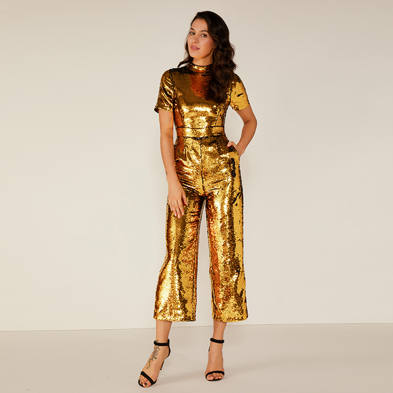 Gléas Súilíneach Seice Woman Dearadh is Déanaí ar Jumpsuit
