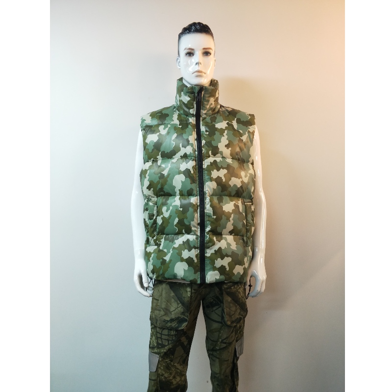 RLMV0004 MEN PADD CAMO VEST