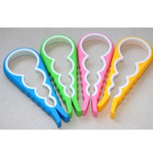 Is féidir le sárscéimhe silicone sábháilteacht oscailte baile ilfheidhmeach buidéal ceithre in aon oscailteoir oscailt oscailte frith-sciála agus caipín buidéal