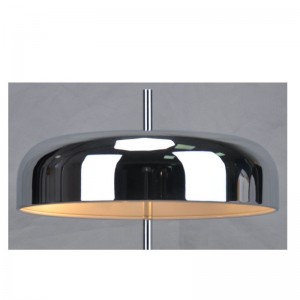 Lampa tábla le scáth miotail agus bonn cothrom