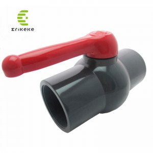 An comhla liathróid láimhsithe fada d'uisce dí