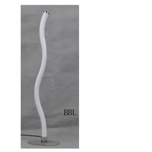 Lampa lampa faoi stiúir le feadán aicrileach a bhfuil cruth tonnta air