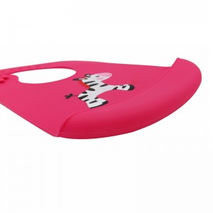 Go héasca Glan leanbh Silicone uiscedhíonach Bib Le Bia Catcher