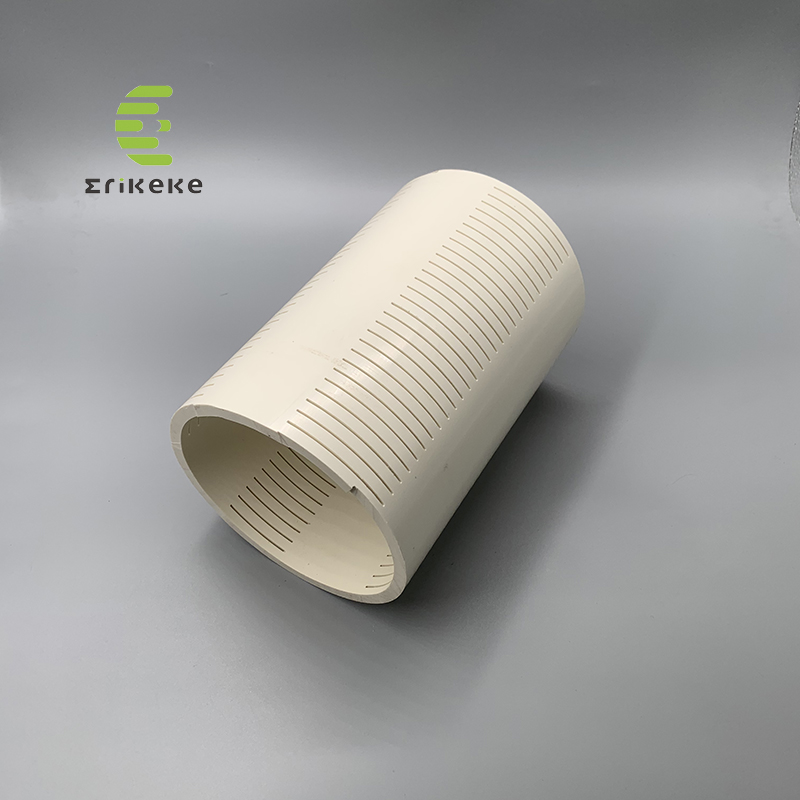 An PÁIPÉAR CHÁS u0026 SCREAG PVC
