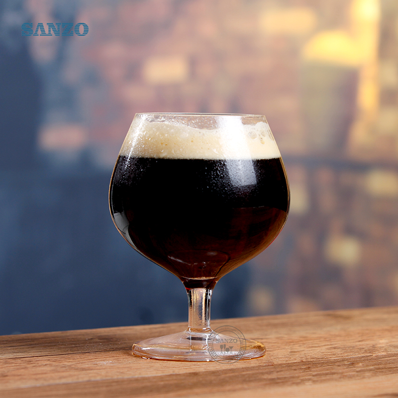 Gloine Beoir Sanzo Bar Beoir Gloine Saincheaptha Beer Gloine Gloine Phearsantaithe