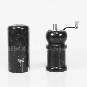 Sraith marmair dubh agus piobar