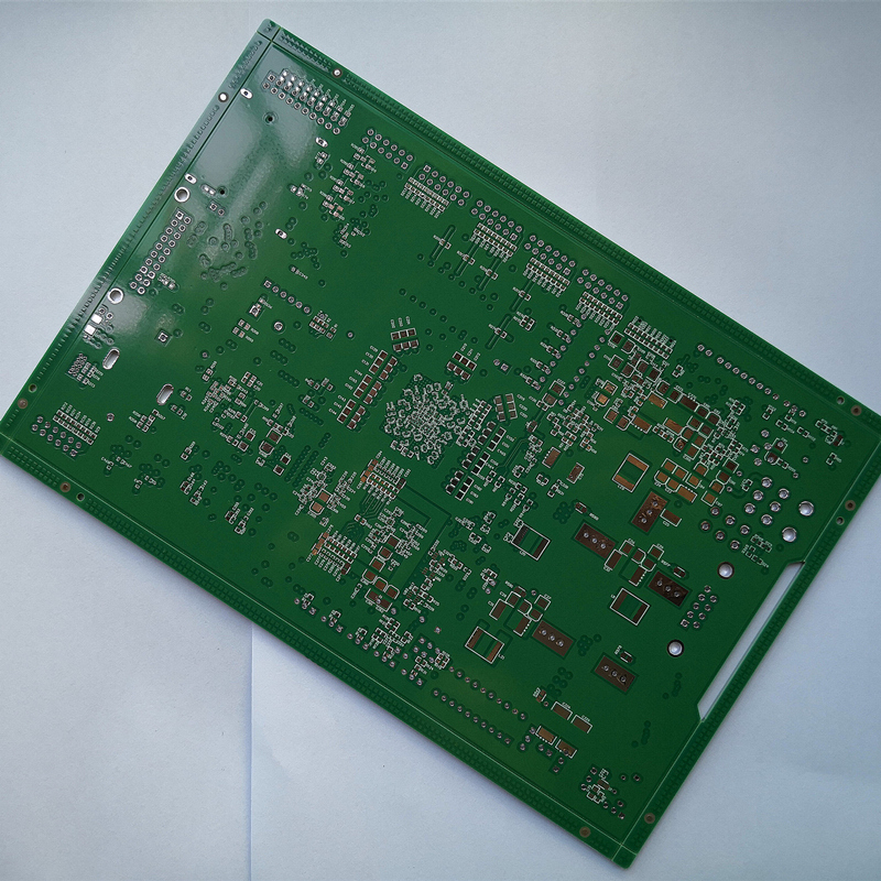 Il-chiseal PCB le haghaidh táirge tionsclaíoch