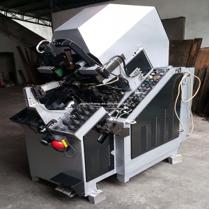 d’úsáid sí iodálach ag tarraingt thar mheaisíní bróg a mhairfidh ar feadh na mbuachana praghas cerim