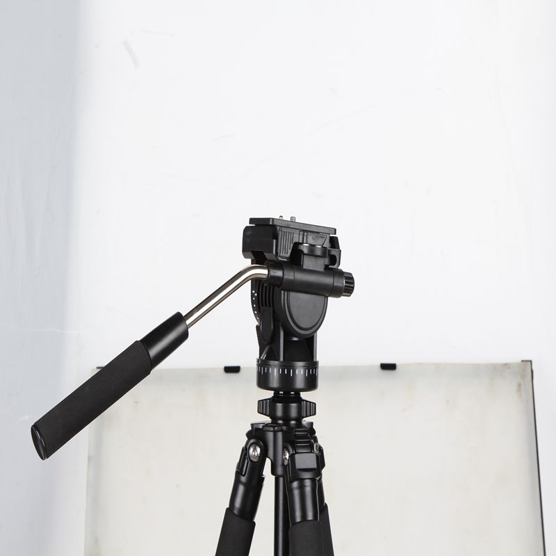 Tripod Ceamara Kingjoy VT-1200 le 1/4 