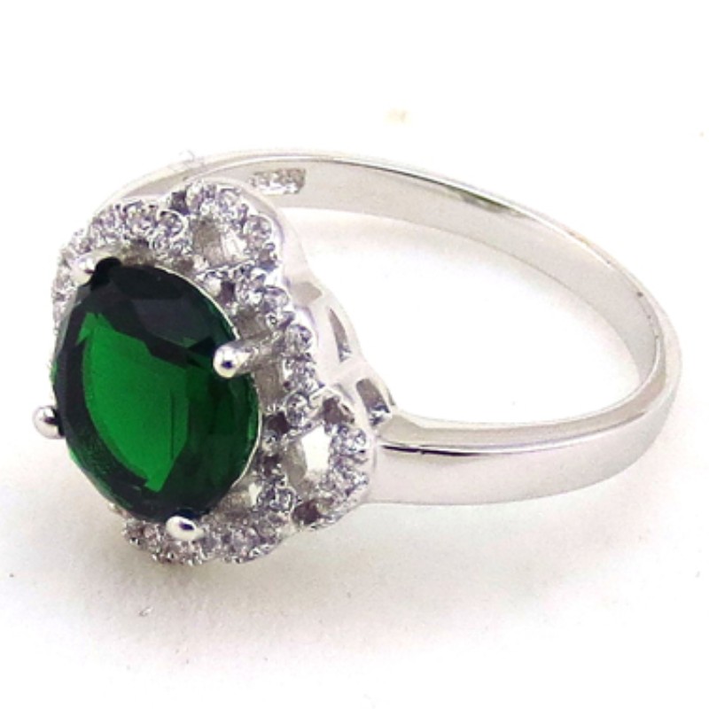 Fáinní rannpháirtíochta na mban fáinní ciúbach zirconia fáinní emerald sintéiseacha