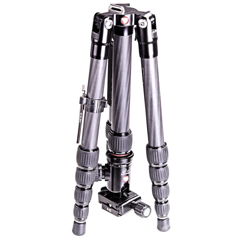 Kingjoy K029 Sraith Taistil Tripod Éadromach Fiber Charbóin le Ceann V00 Ball