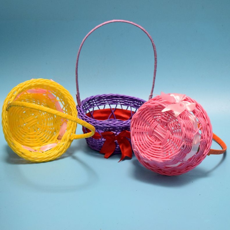 Dekoratiivne korv käepidemega